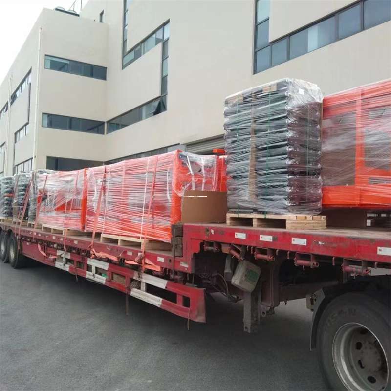 内蒙古呼和浩特新城到新疆伊犁霍城县物流公司内蒙古呼和浩特新城至新疆伊犁霍城县物流专线往返运输